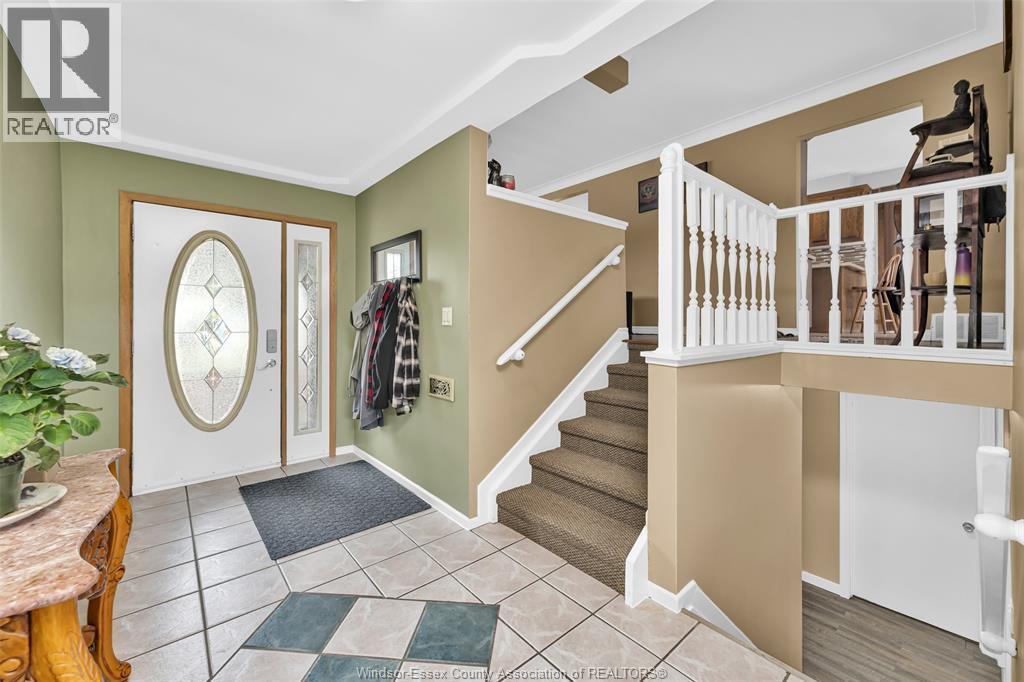 7165 Malden Road, LaSalle — photograph 3