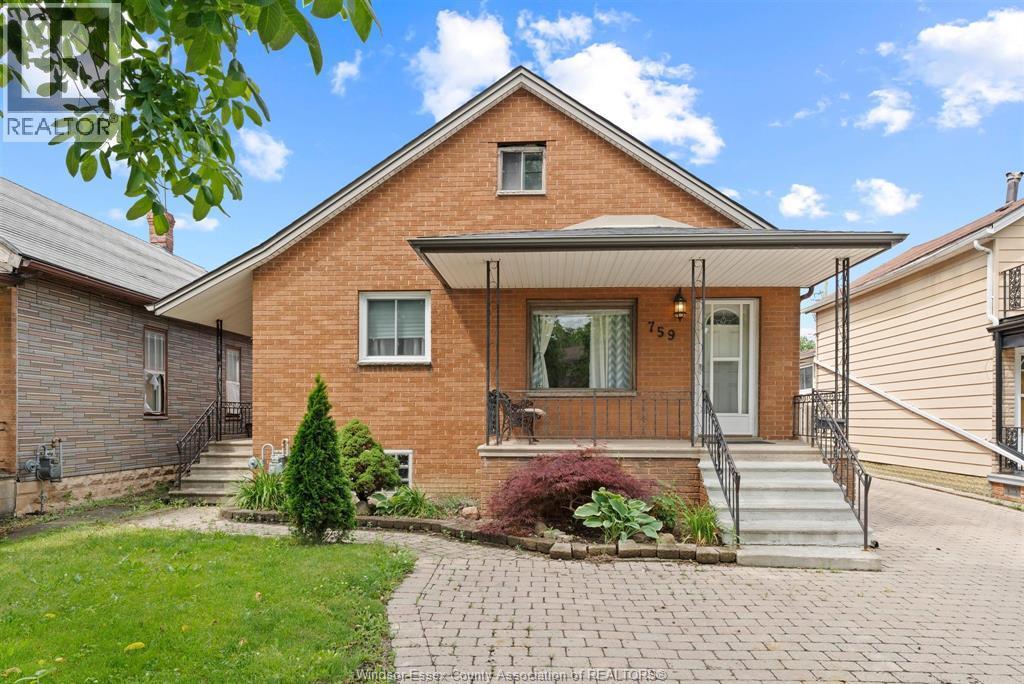 759 Glengarry Avenue, Windsor — primary photograph