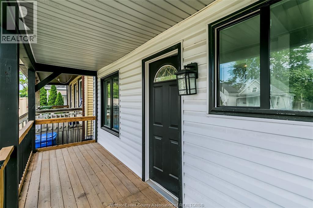345 Bridge Avenue, Windsor — photograph 2