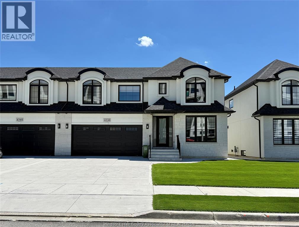 4538 Valerio Crescent, LaSalle — photograph 2