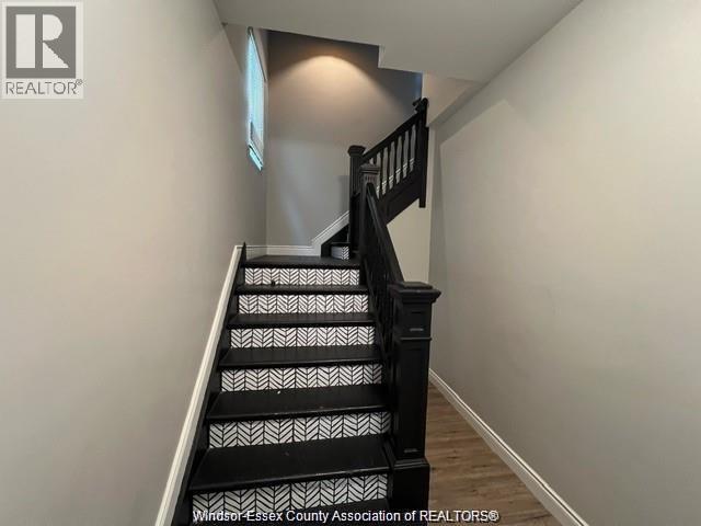746 Dougall Avenue #UPPER, Windsor — photograph 3