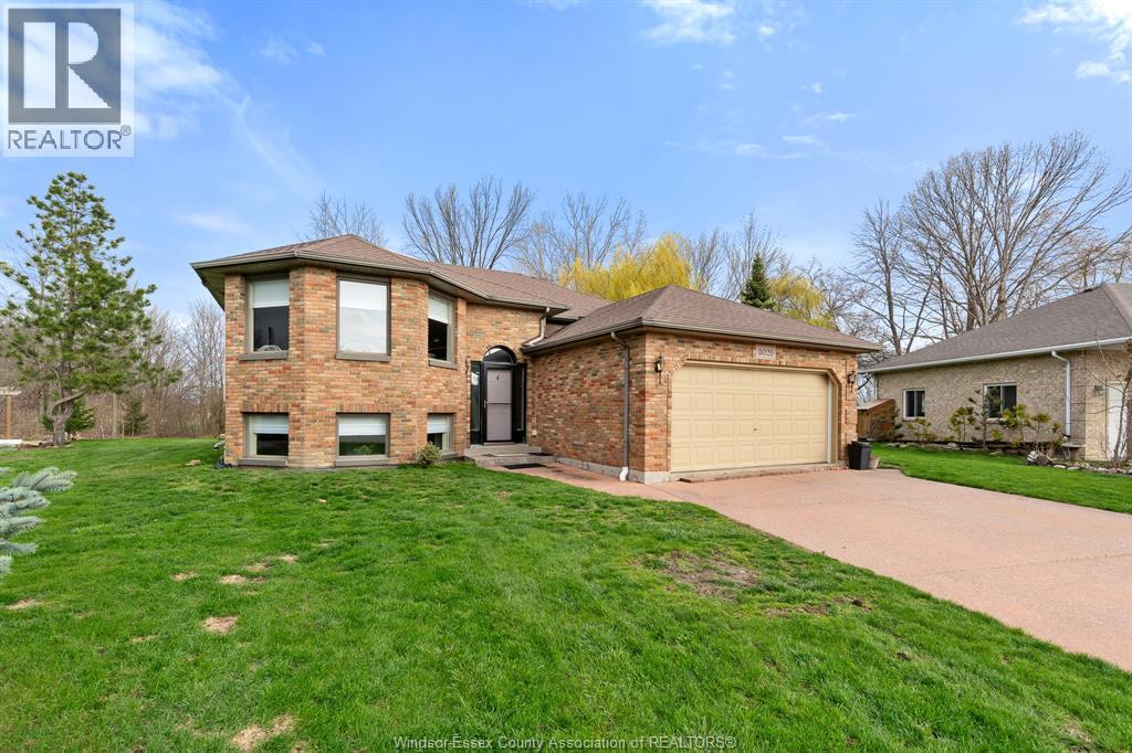 8020 Gardiner Crescent, McGregor — photograph 2