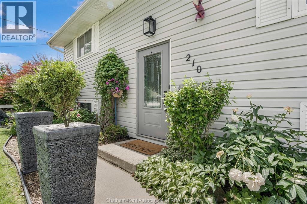 210 Chatham Street, Blenheim — photograph 3