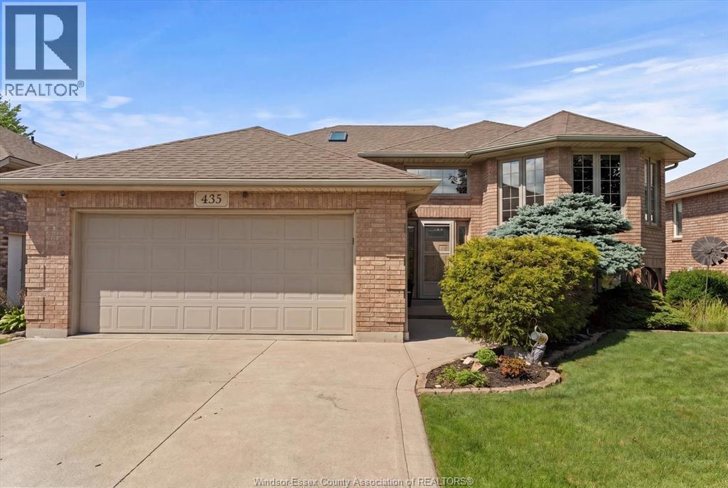 Single Family — 435 Fields Avenue, LaSalle, Ontario