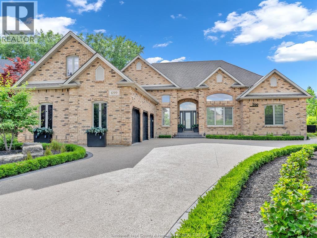 Single Family — 699 George Kennedy Way, Lakeshore, Ontario