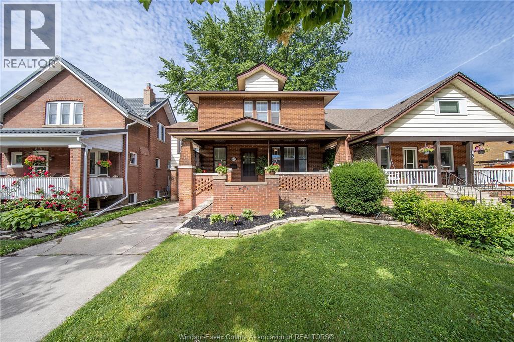 Single Family — 879 Dawson, Windsor, Ontario