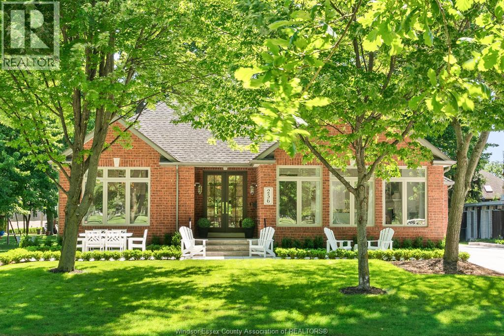 Single Family — 256 Pentilly Road, Tecumseh, Ontario