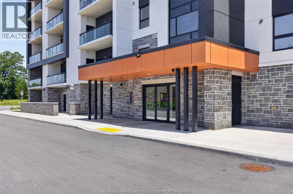 11646 Tecumseh Road #409, Windsor — photograph 2