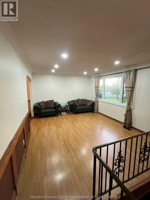 9542 Malden Road, Amherstburg — photograph 2
