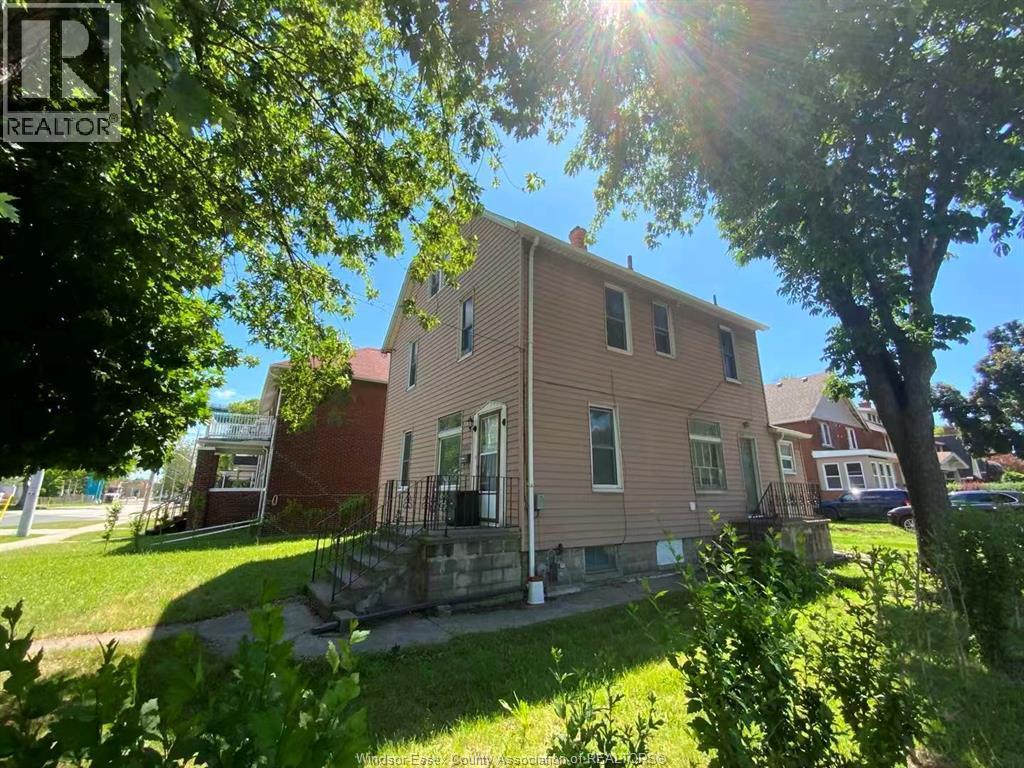 2995 University Ave W, Windsor — photograph 3
