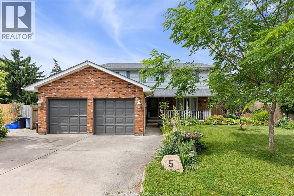 5 Atlantic Court, Amherstburg — primary photograph