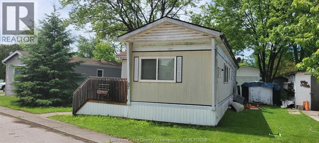 Single Family — 27 Lavindale, Lakeshore, Ontario
