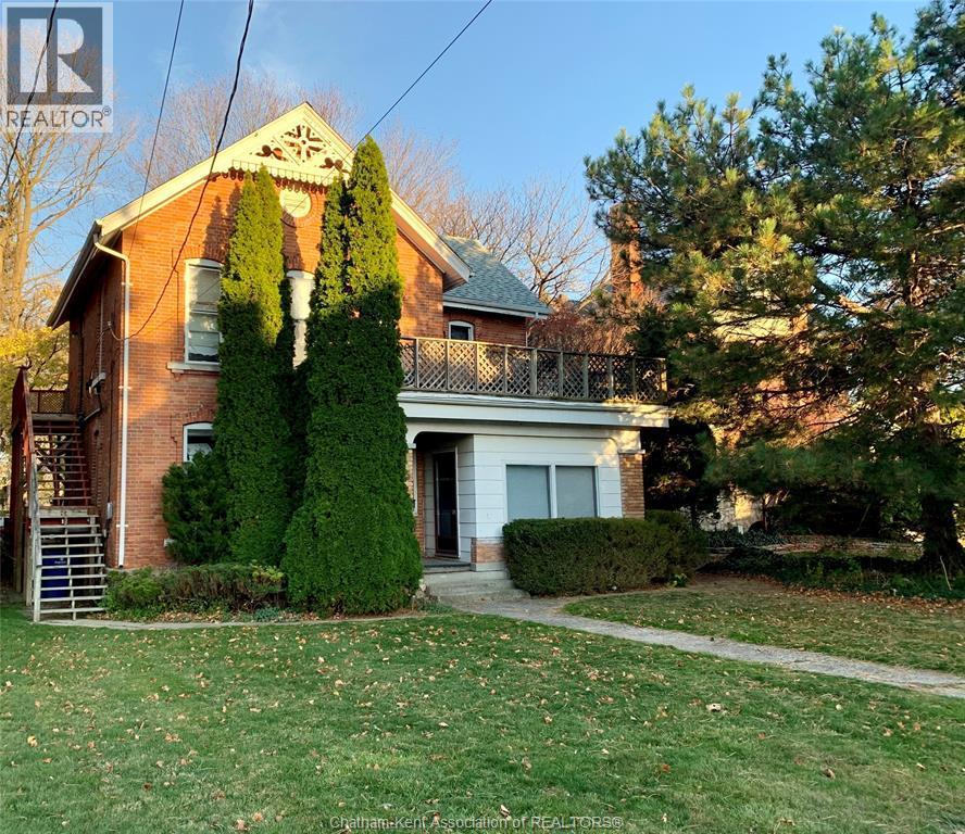 Multi-family at 135 William Street, Chatham — primary photograph