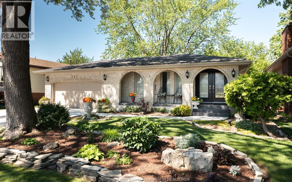 Single Family — 385 Centennial, Tecumseh, Ontario
