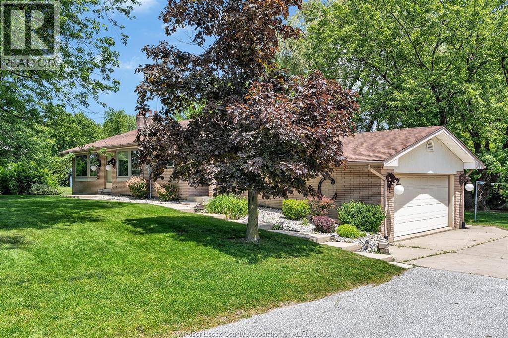 Single Family — 224 West Pike Creek, Lakeshore, Ontario