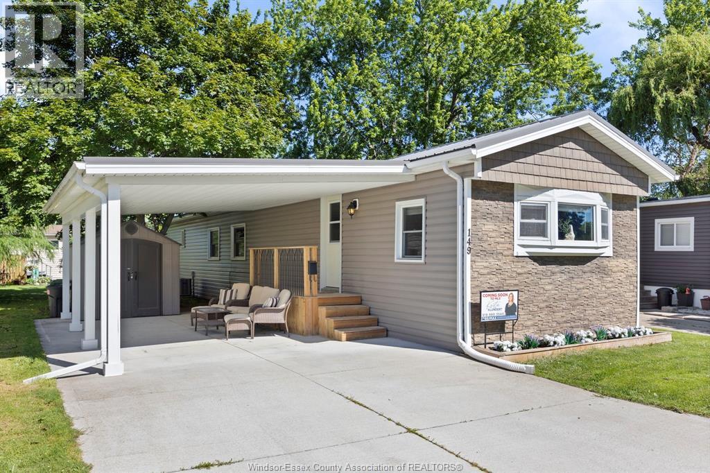 Single Family — 149 Dana, Essex, Ontario