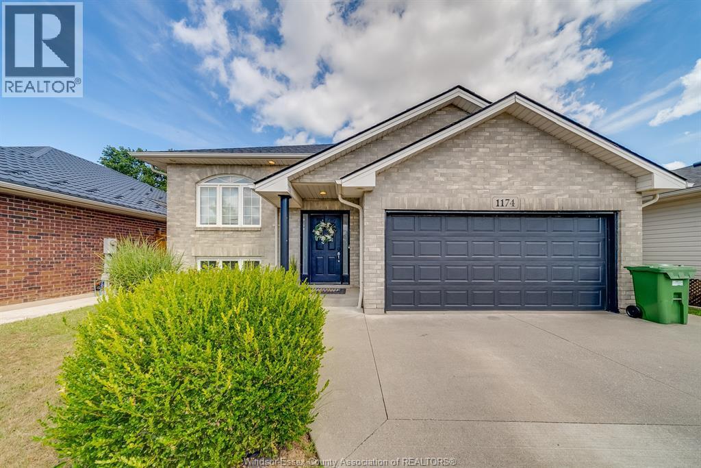 Single Family — 1174 Clover, Windsor, Ontario
