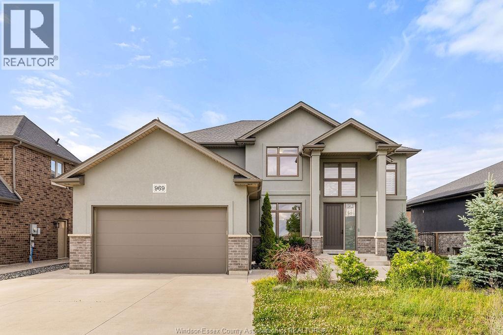 Single Family — 969 Westwood Drive, Lakeshore, Ontario