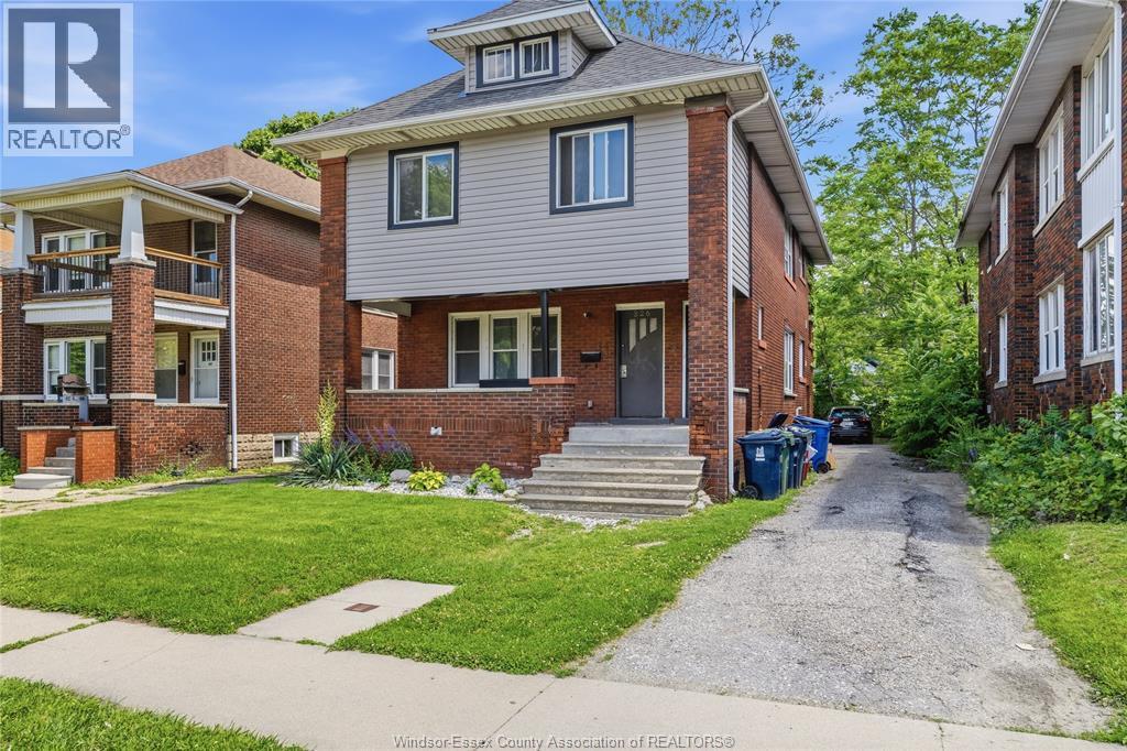 326-328 Partington Avenue, Windsor — photograph 3