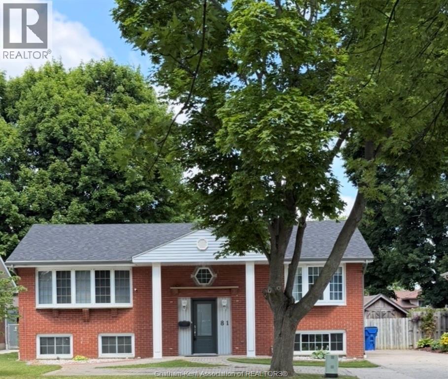 Single Family — 81 Lancefield Place, Chatham, Ontario