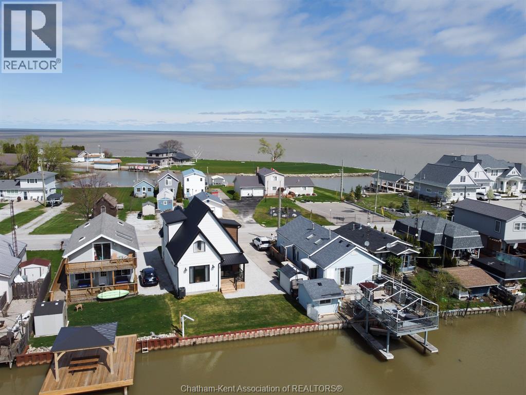 19260 Lakeside Drive, Lighthouse Cove — photograph 2