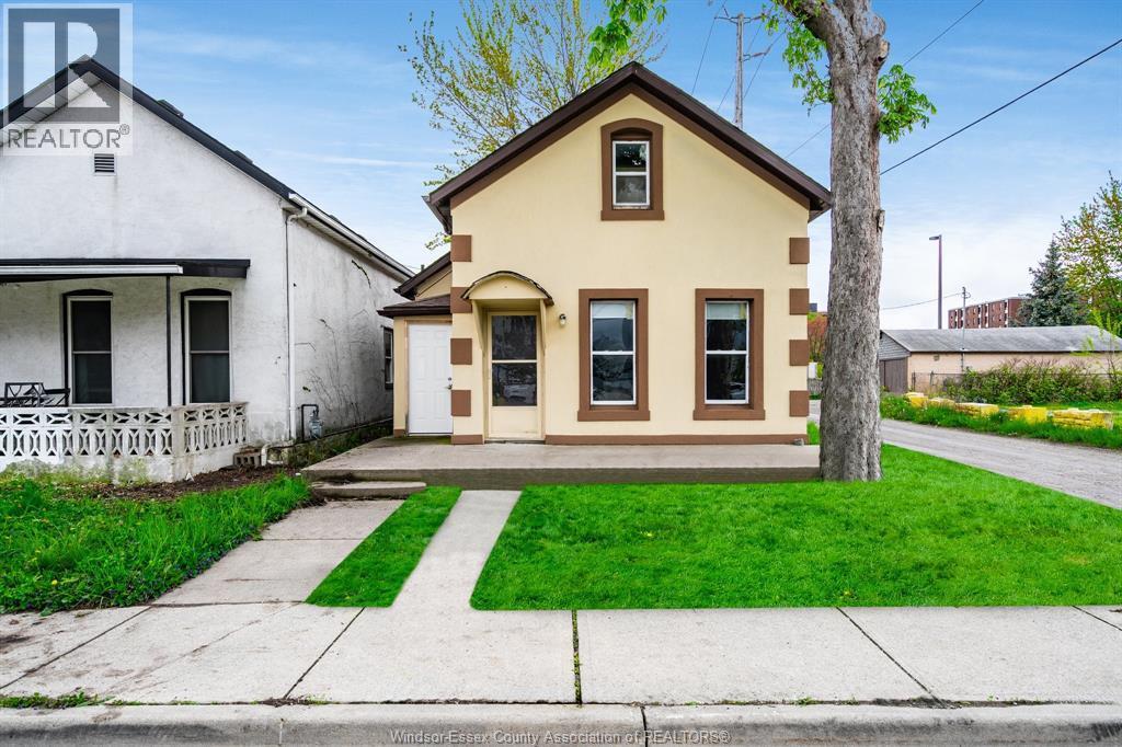 Single Family — 559 Chatham Street, Windsor, Ontario