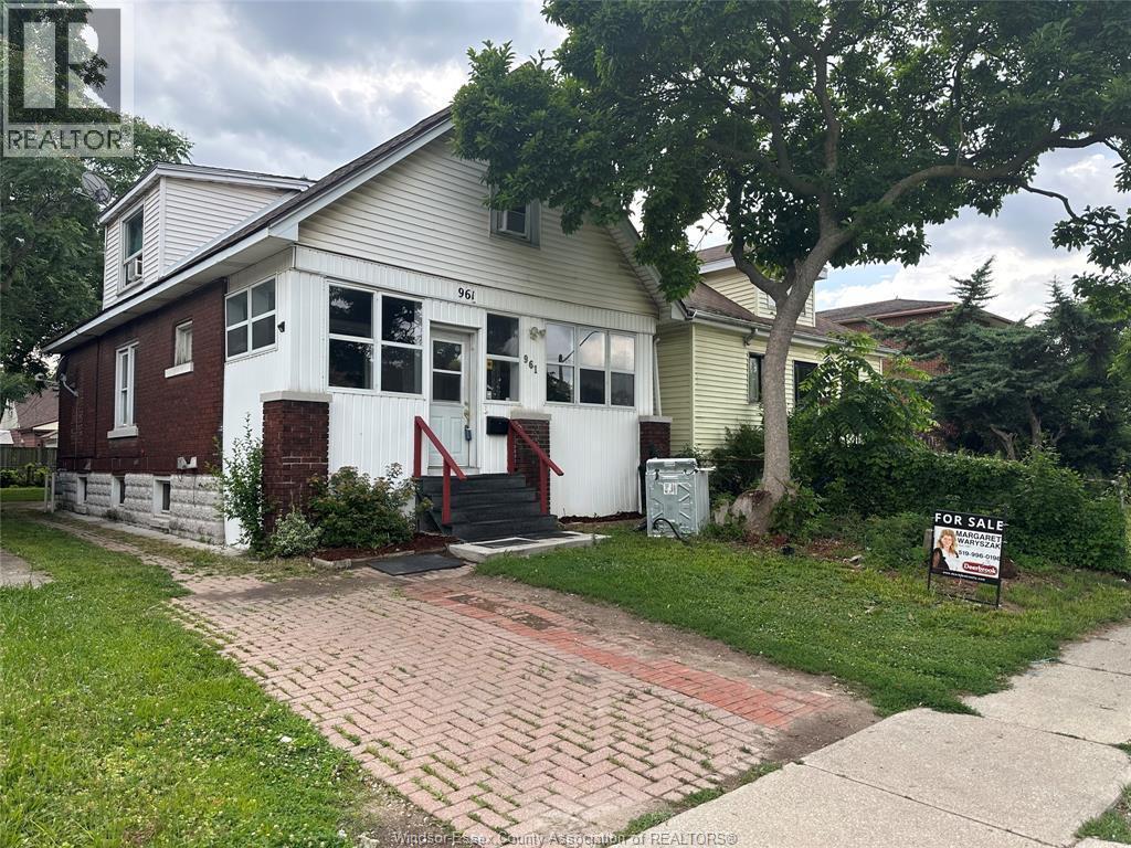 Single Family — 961 Campbell, Windsor, Ontario