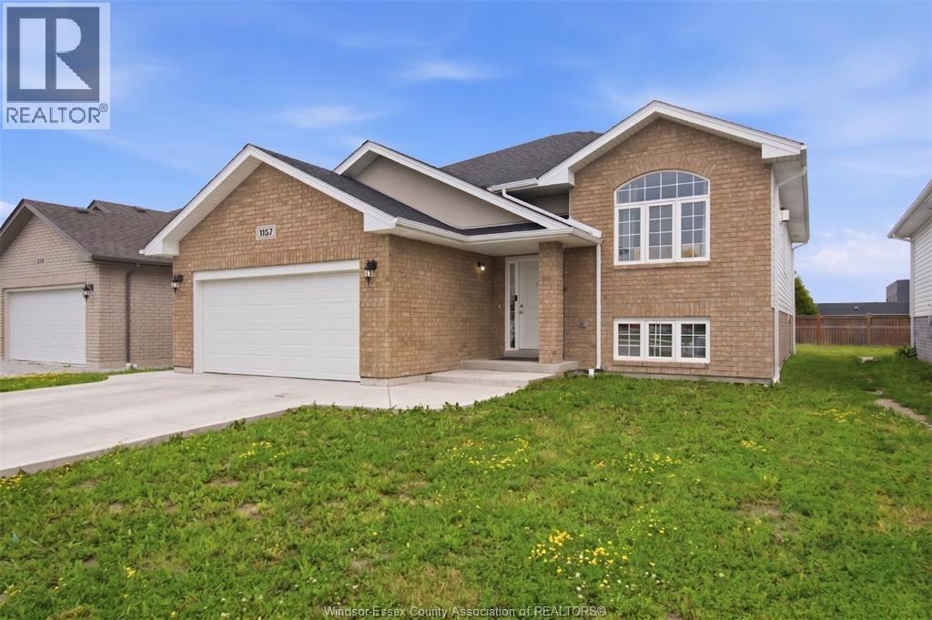 1157 Aspen Ridge Crescent, Lakeshore — photograph 3