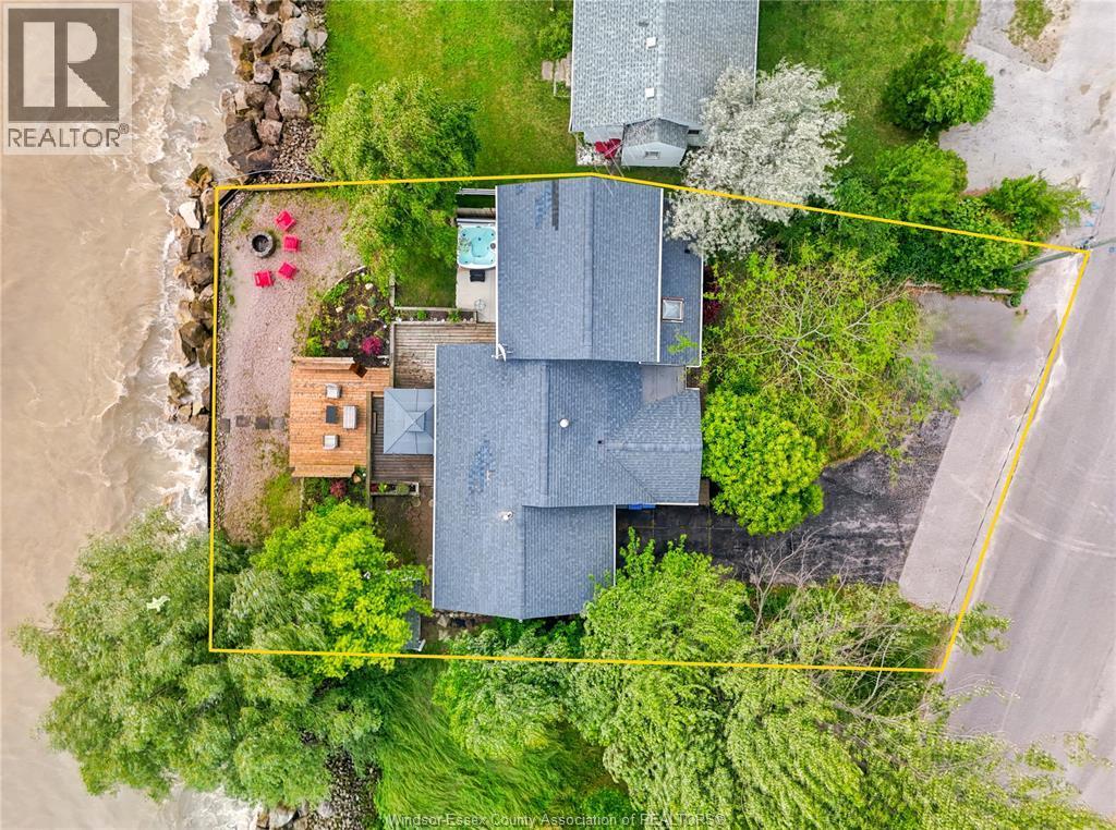 866 Point Pelee Drive, Leamington — photograph 3