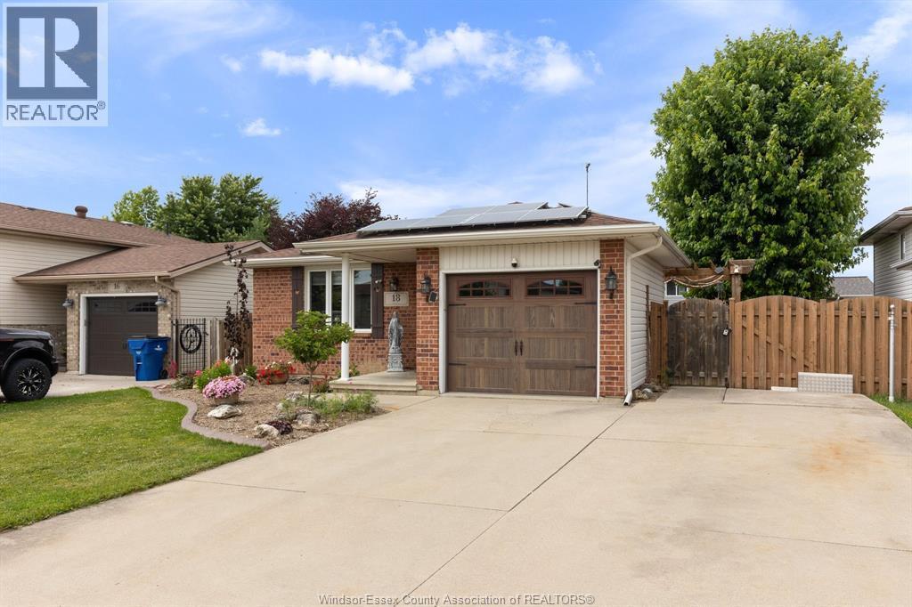 18 Azar Drive, Tilbury — photograph 3