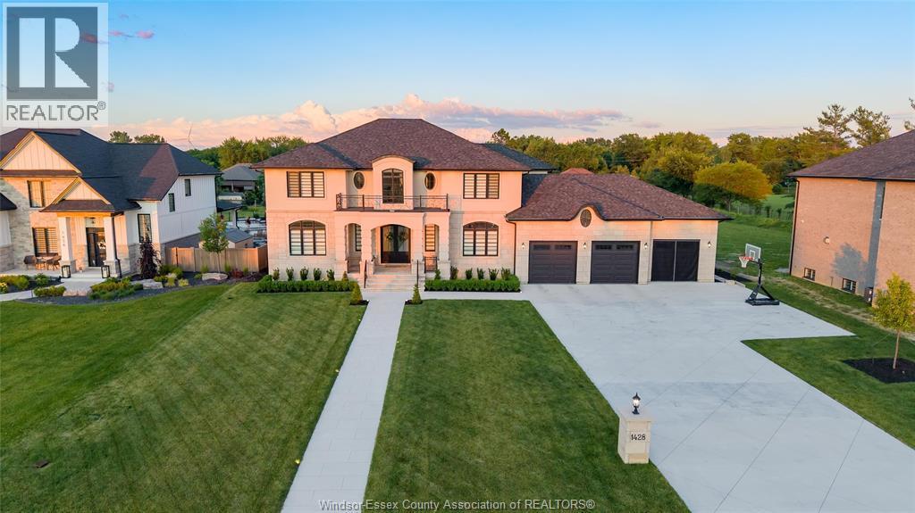 Single Family — 1428 Mullins, Lakeshore, Ontario