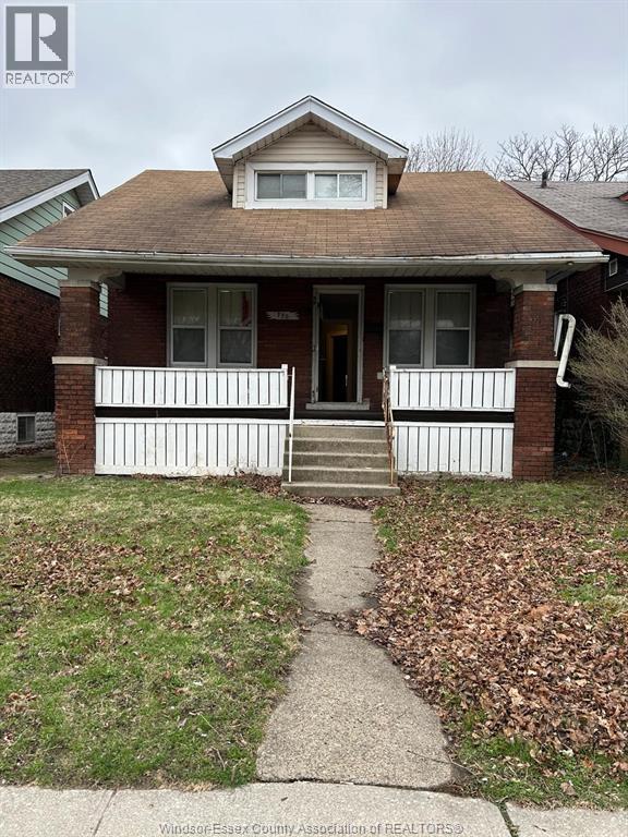 Single Family — 770 Randolph, Windsor, Ontario