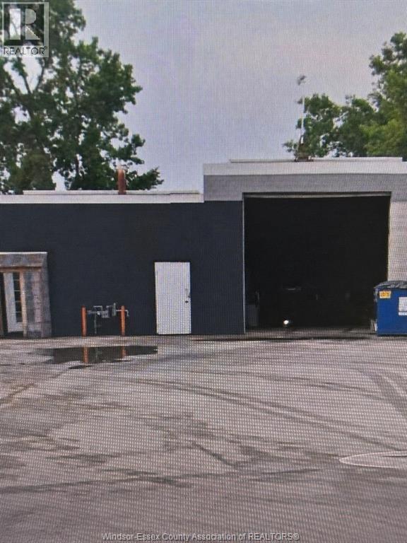 Industrial — 11277 County Rd 42, Tecumseh, Ontario
