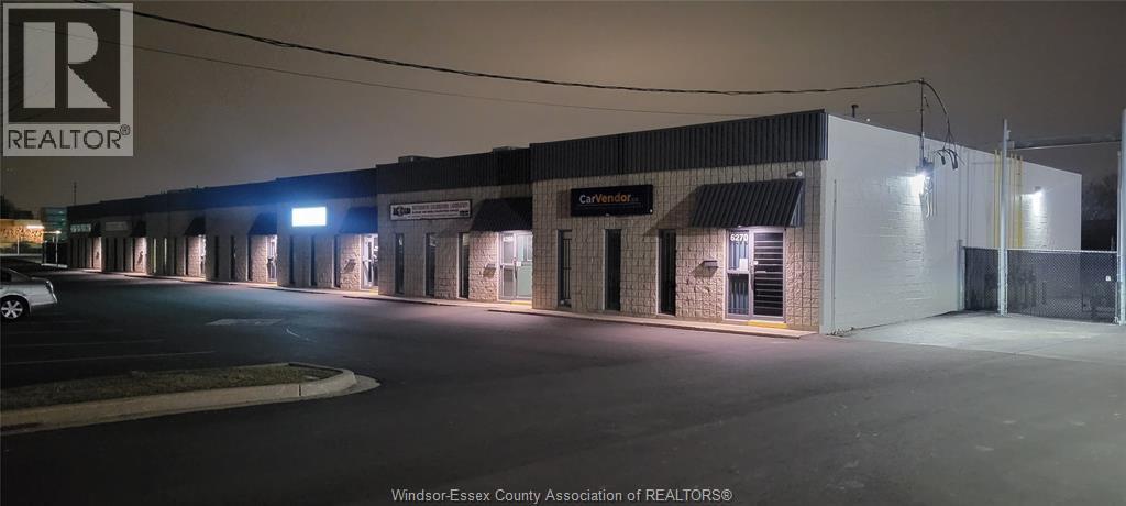 6270 Hawthorne Drive, Windsor — photograph 3