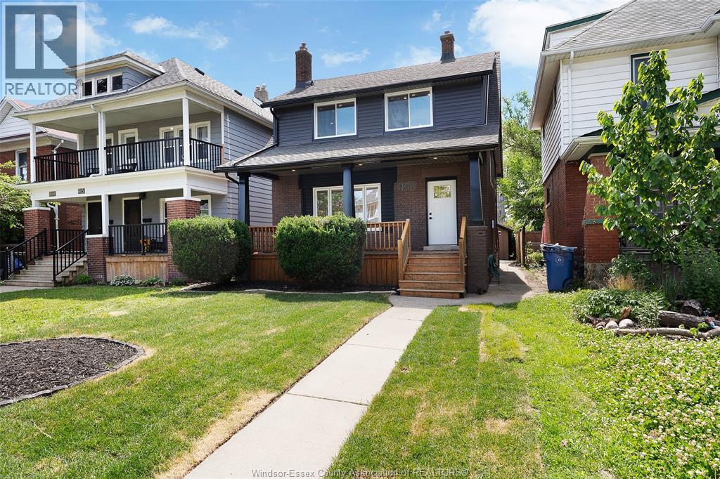 859 Moy Avenue, Windsor — photograph 2