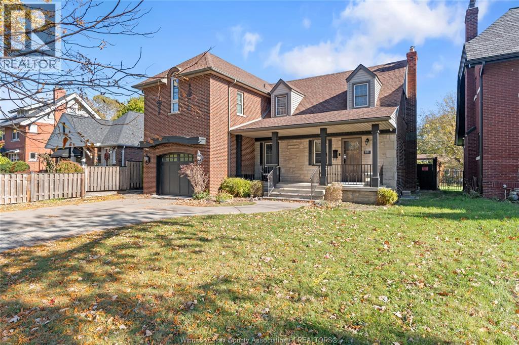 Single Family — 282 Rossini, Windsor, Ontario