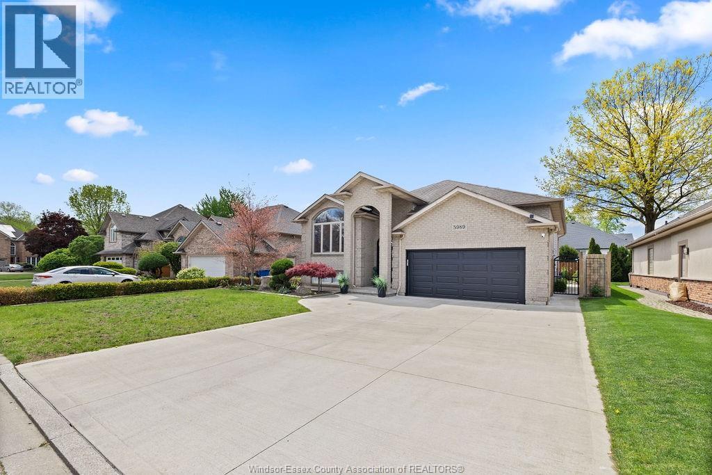 Single Family — 5989 Rosewood Crescent, LaSalle, Ontario