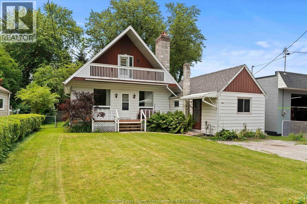Single Family — 702 Notre Dame Street, Lakeshore, Ontario