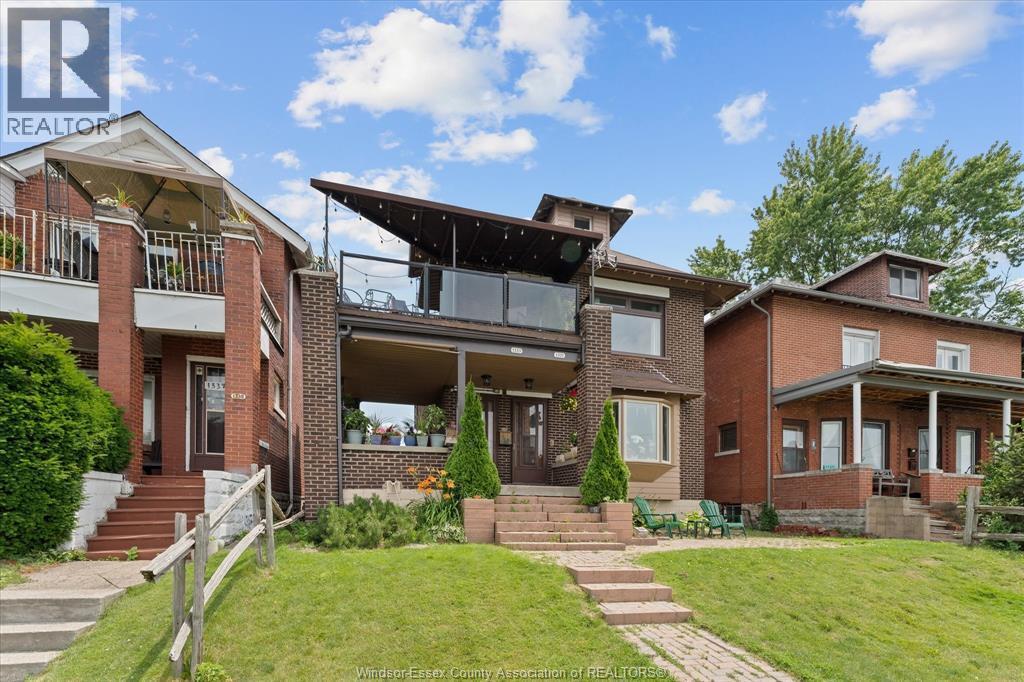 Single Family — 1331 Riverside Drive, Windsor, Ontario