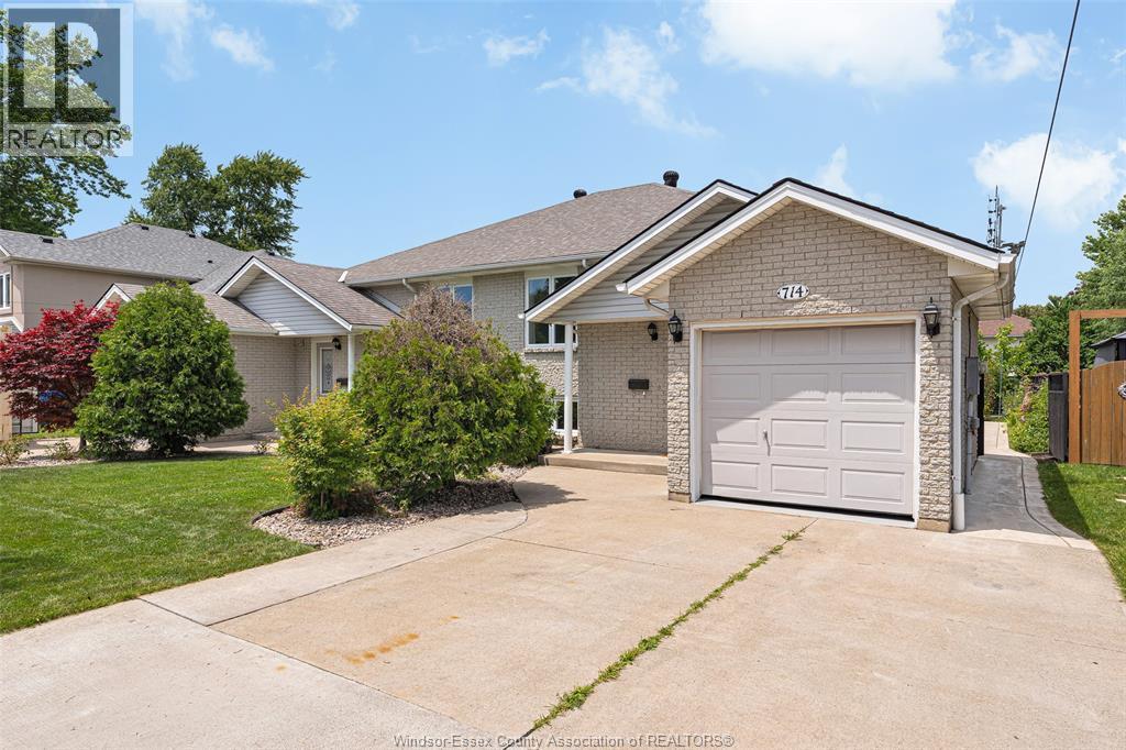 714 Cabana Road, Windsor — photograph 3