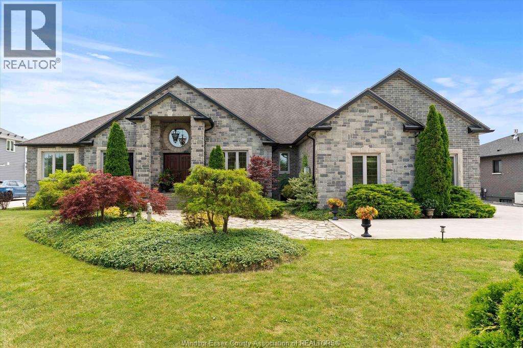 Single Family — 412 County Rd 2, Lakeshore, Ontario
