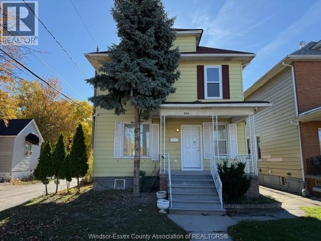 Single Family — 941 Cataraqui, Windsor, Ontario