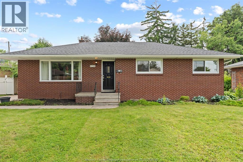 Single Family — 2729 Virginia Park, Windsor, Ontario