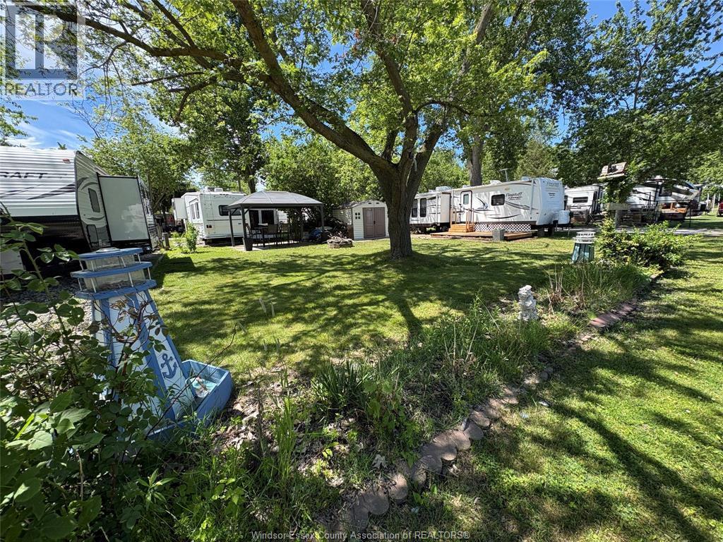 Single Family — 42 Poplar Lane, Leamington, Ontario