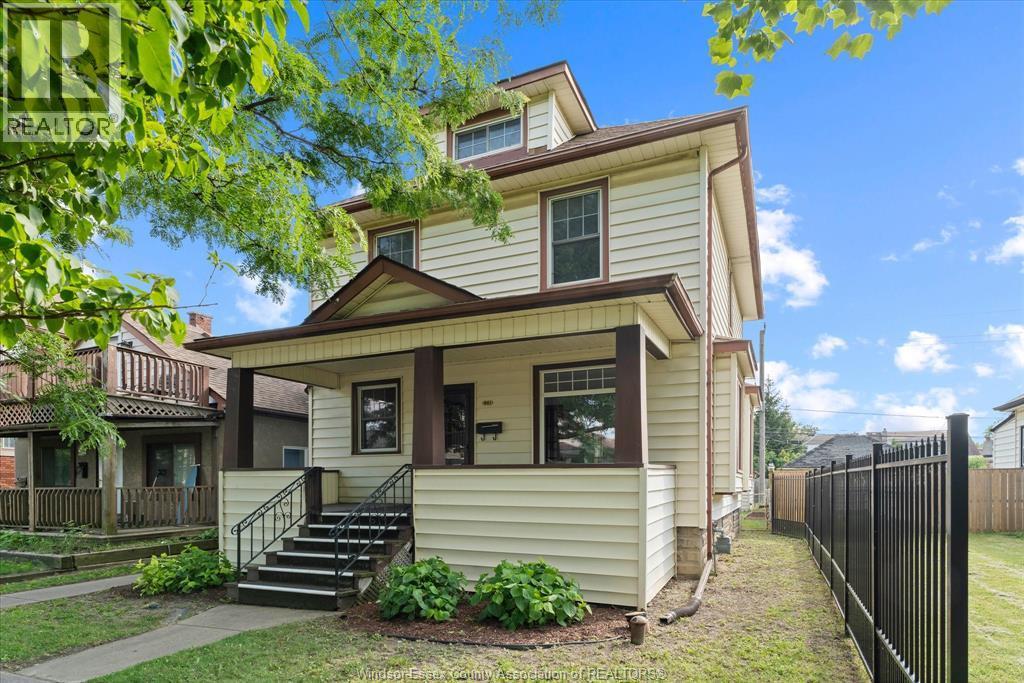 Single Family — 961 Lincoln, Windsor, Ontario
