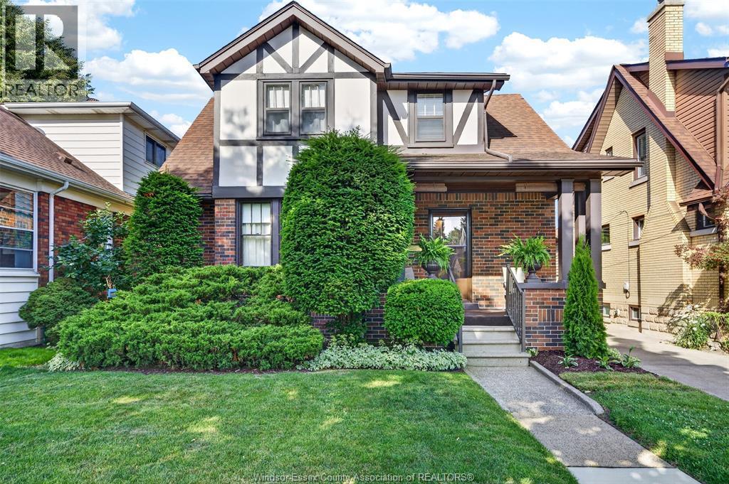 2333 Chilver, Windsor — photograph 2
