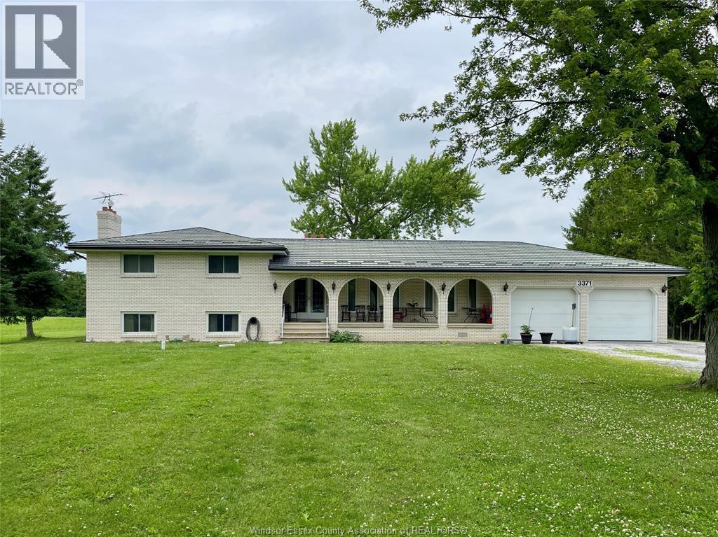 3371 County Road 20, Amherstburg — primary photograph