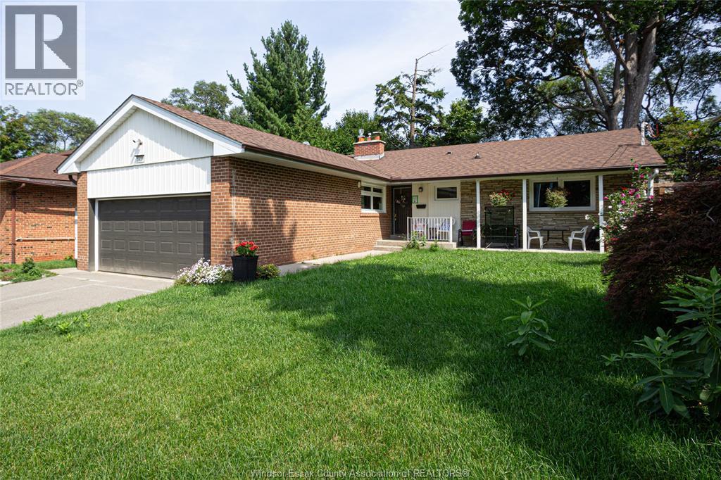 3438 Enniskillen, Mississauga — photograph 2