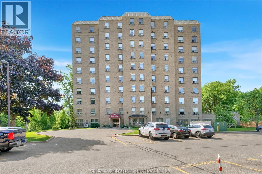 10 Van Allen Avenue #201, Chatham — primary photograph
