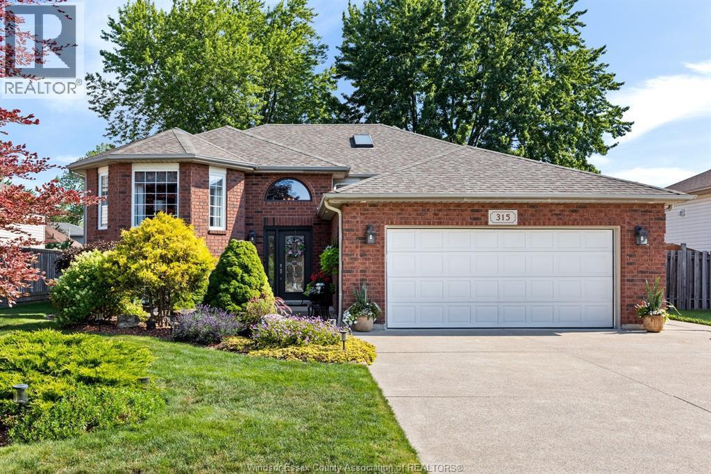 Single Family — 315 Fields, LaSalle, Ontario